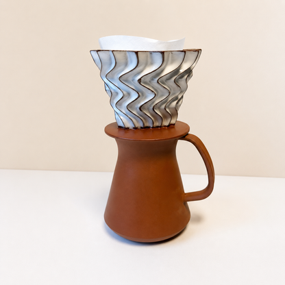 Kit Café Corisco Terracota e Branco — Coador e Jarra