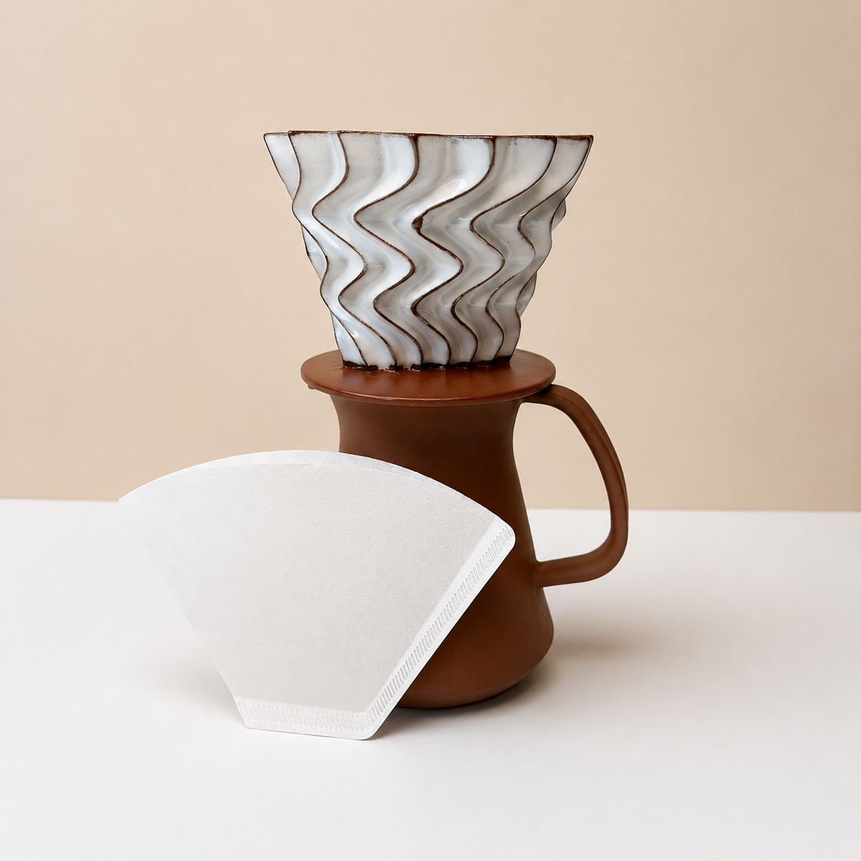 Kit Café Corisco Terracota e Branco — Coador e Jarra